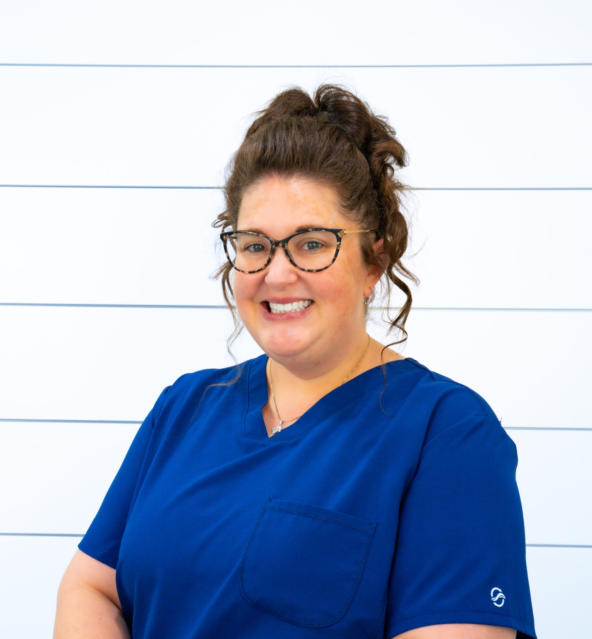 Jerica, Receptionist